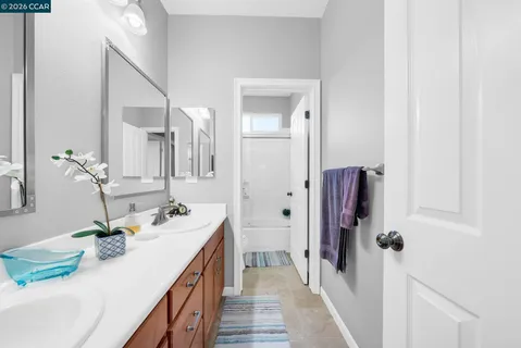 $1,400,000 | 477 Arguello Drive, Benicia, CA 94510