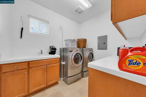 $1,400,000 | 477 Arguello Drive, Benicia, CA 94510