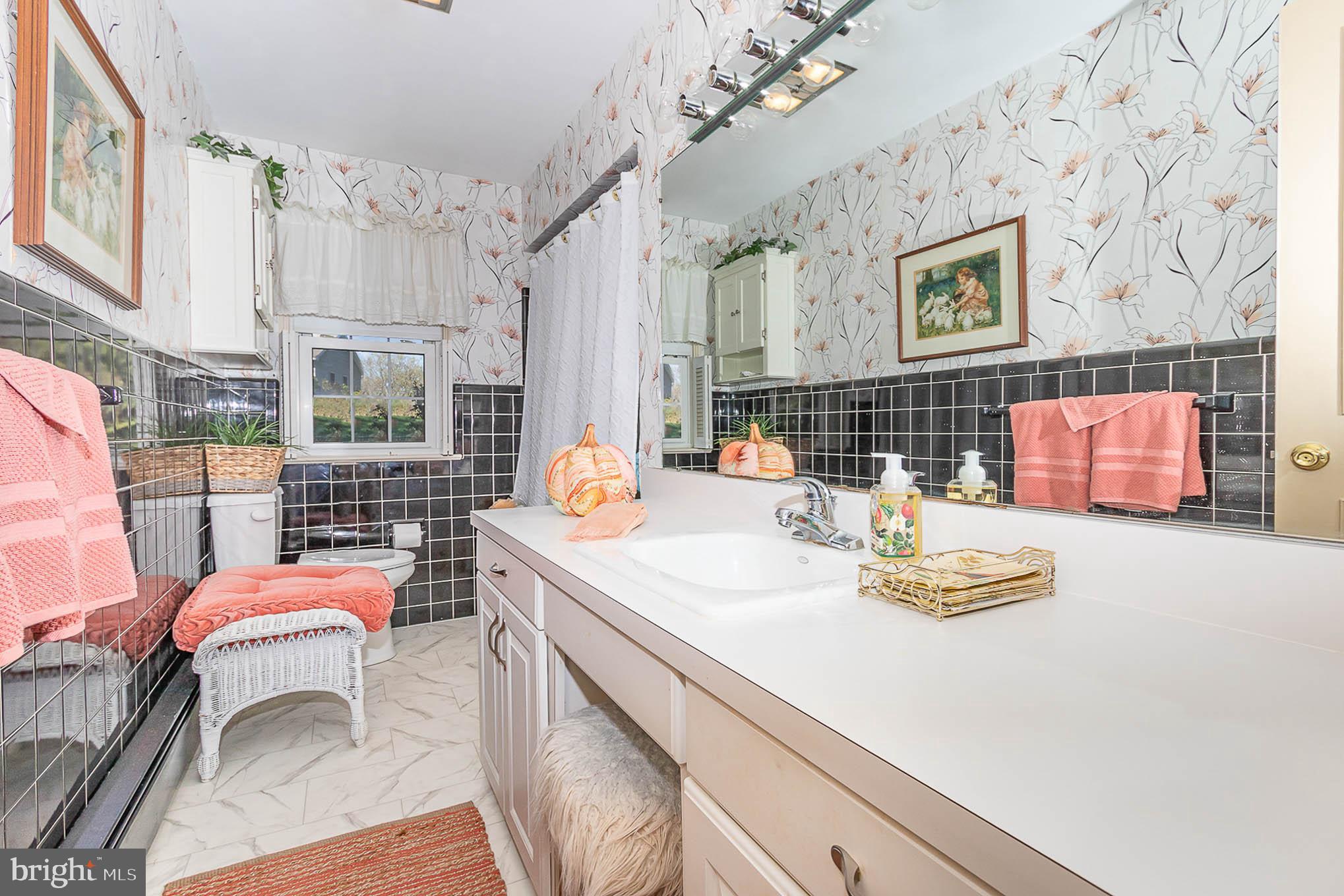 3930 Grace Road Harrisburg, PA 17110 - Photo 16 of 26 Gallery Image 16