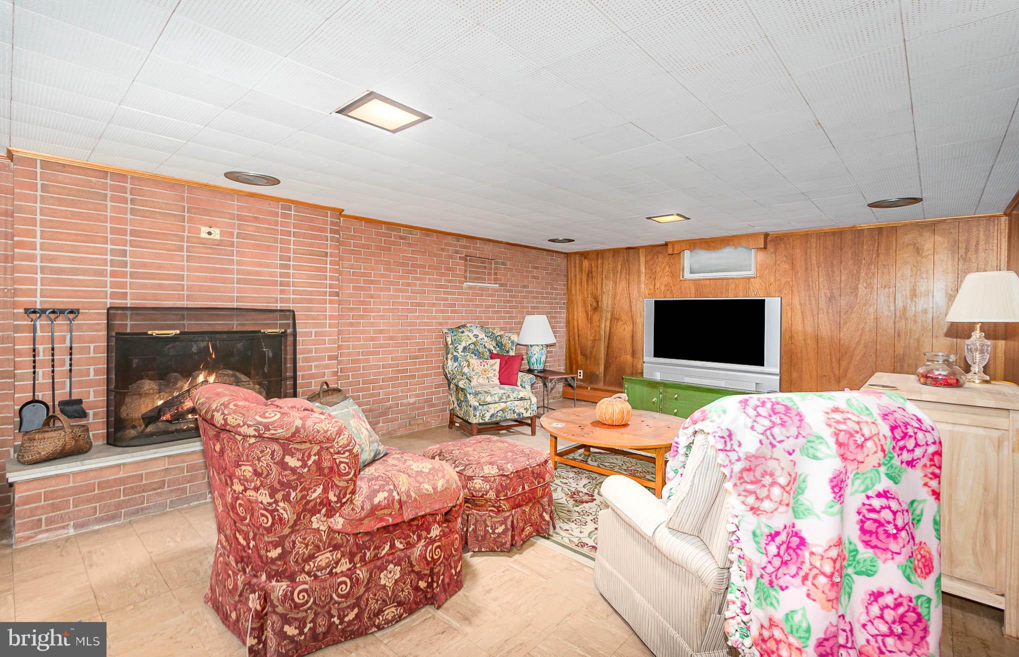 3930 Grace Road Harrisburg, PA 17110 - Photo 17 of 26 Gallery Image 17