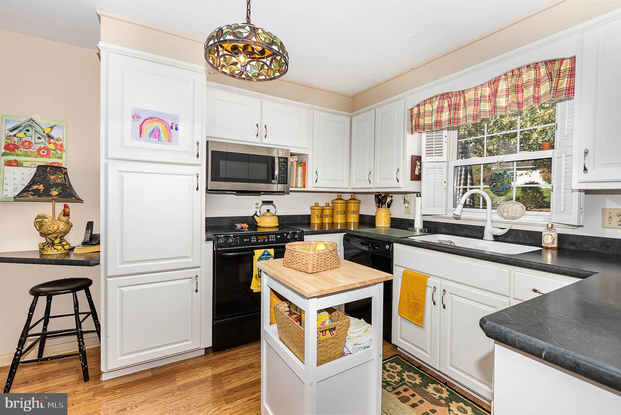 3930 Grace Road Harrisburg, PA 17110 - Photo 8 of 26 Gallery Image 8