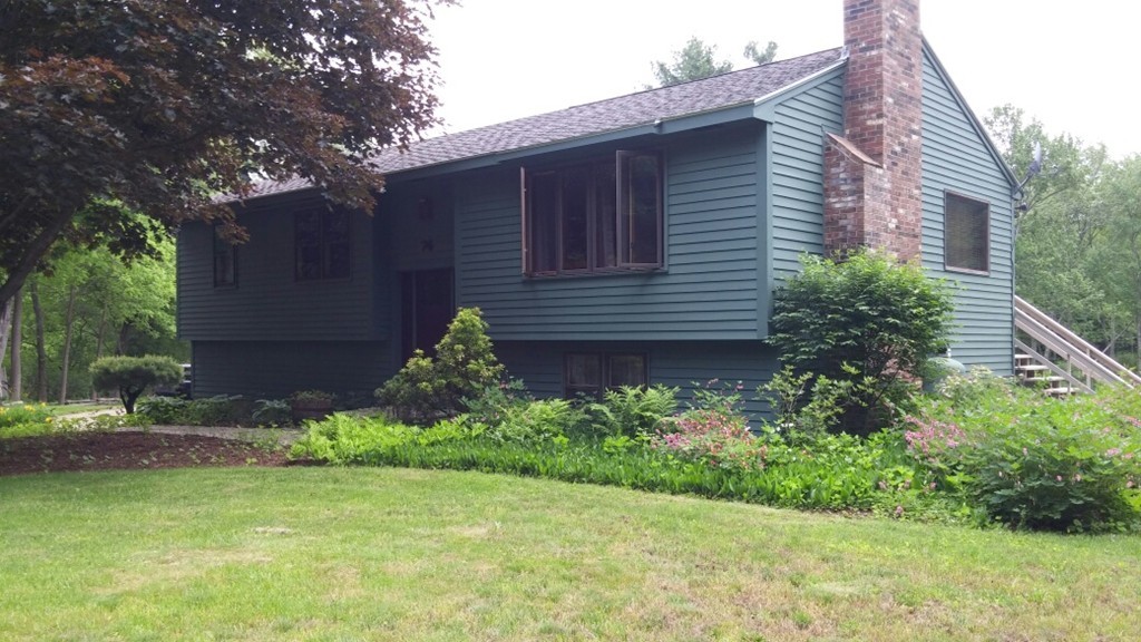 74 Bean Road Sterling, MA 01564 - Photo 1 of 10 Gallery Image 1