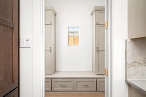 $1,525,000 | 1614 Cheshire Lane, Houston, TX 77018