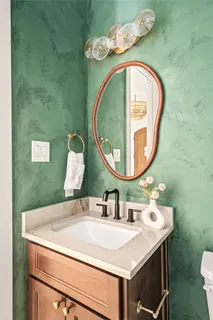 $1,525,000 | 1614 Cheshire Lane, Houston, TX 77018