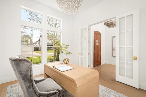 $1,525,000 | 1614 Cheshire Lane, Houston, TX 77018