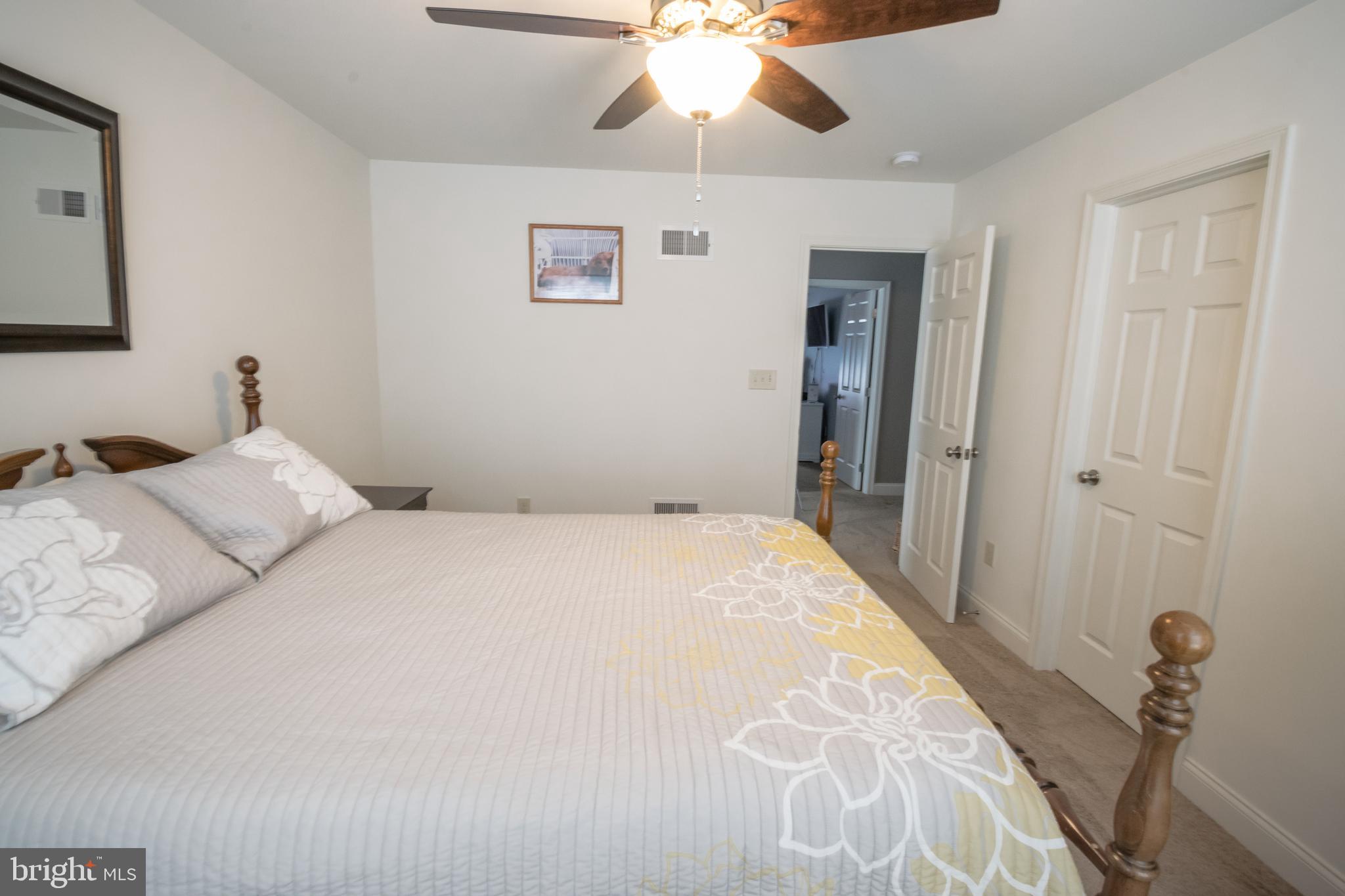 1592 Copperstone Road Harrisburg, PA 17111 - Photo 16 of 27 Gallery Image 16