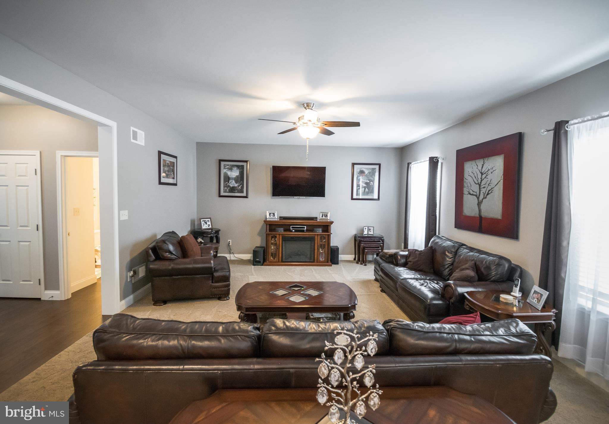 1592 Copperstone Road Harrisburg, PA 17111 - Photo 3 of 27 Gallery Image 3