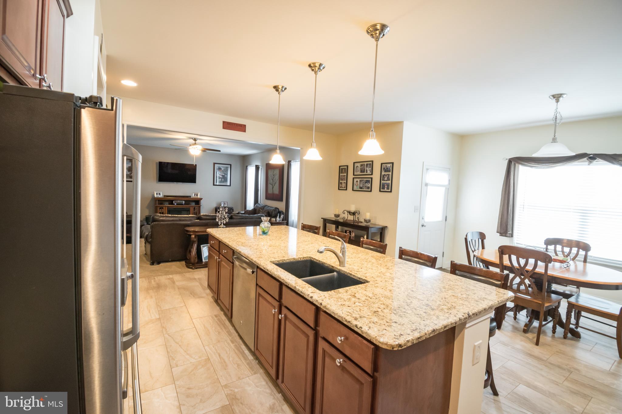 1592 Copperstone Road Harrisburg, PA 17111 - Photo 6 of 27 Gallery Image 6