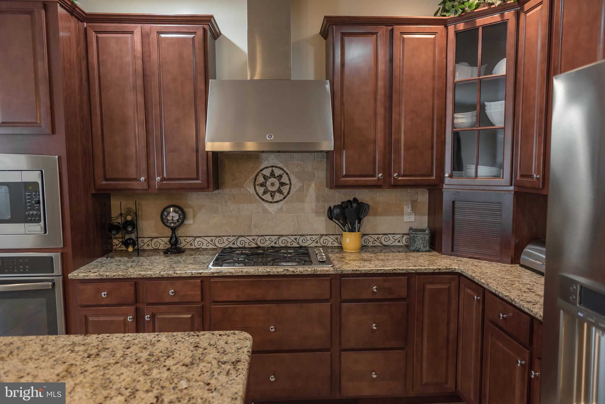 1592 Copperstone Road Harrisburg, PA 17111 - Photo 9 of 27 Gallery Image 9