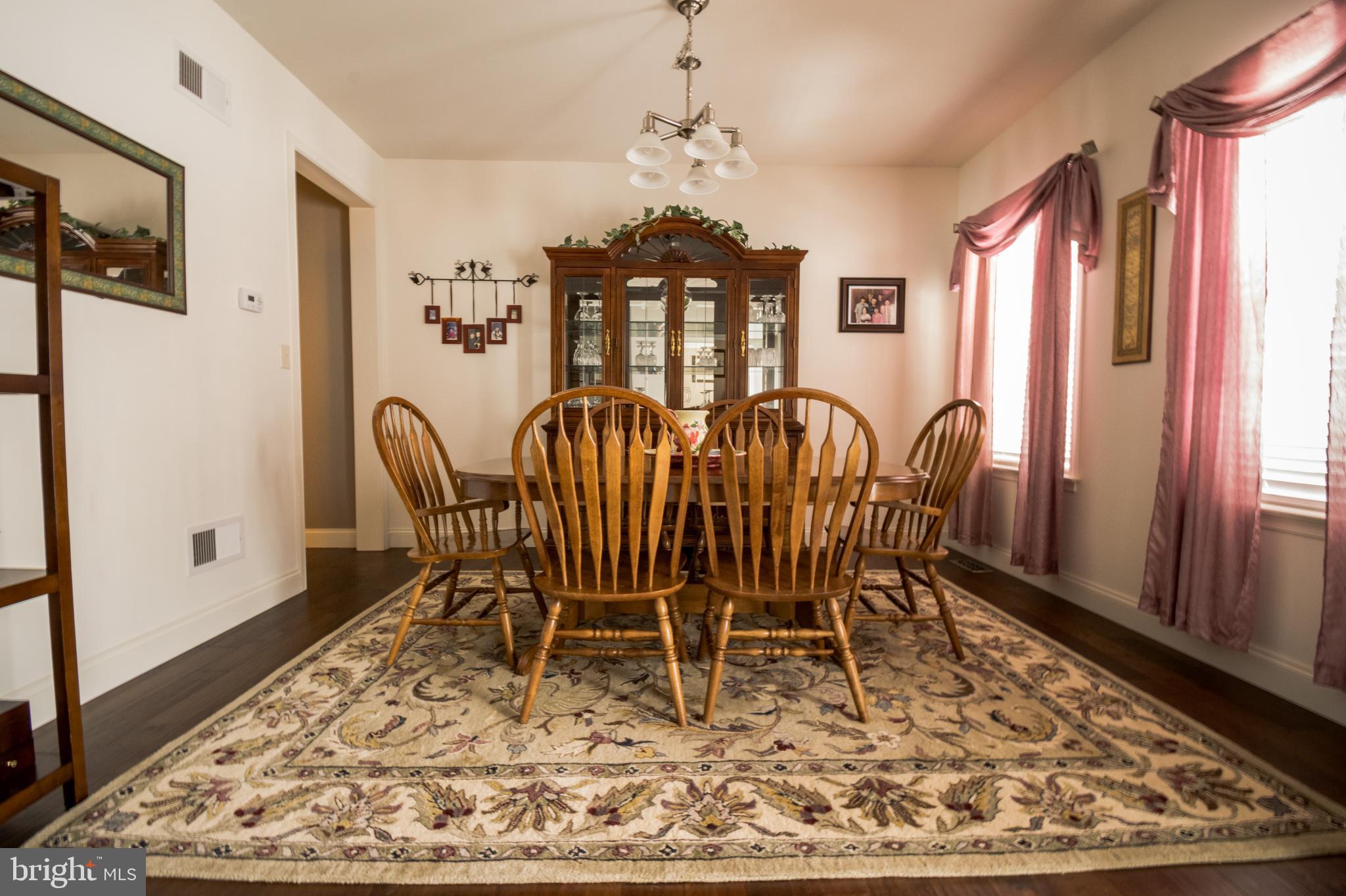 1592 Copperstone Road Harrisburg, PA 17111 - Photo 10 of 27 Gallery Image 10