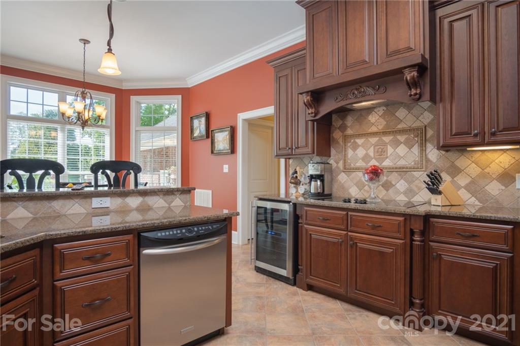 2011 Eagle Point Estate Lancaster, SC 29720 - Photo 12 of 44 Gallery Image 12