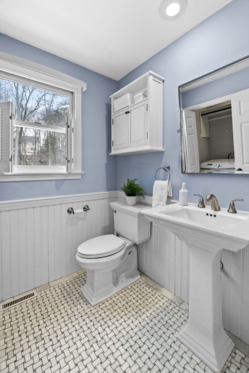 9 Parsons Hill Road Wenham, MA 01984 - Photo 16 of 42 Gallery Image 16