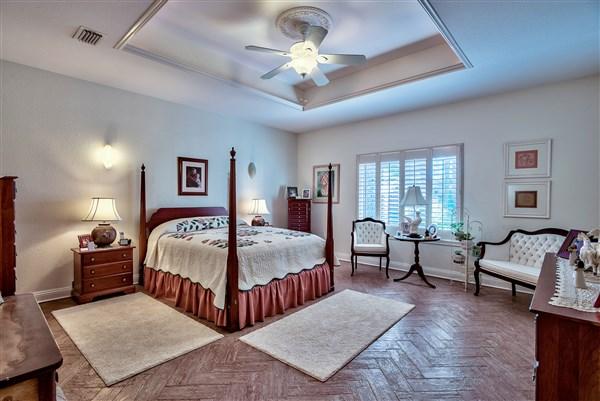356 Whitfield Road Freeport, FL 32439 - Photo 10 of 16 Master Bedroom