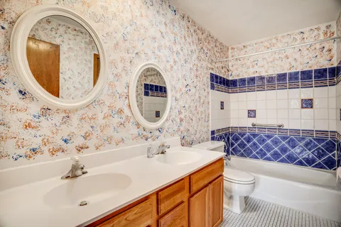 $375,000 | 17620 19th Avenue North, Plymouth, MN 55447