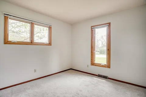 $375,000 | 17620 19th Avenue North, Plymouth, MN 55447