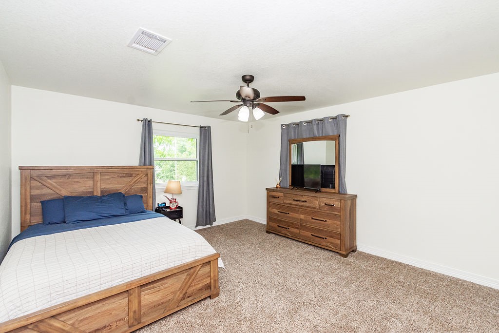 1055 South Anderson Street Angleton, TX 77515 - Photo 20 of 23