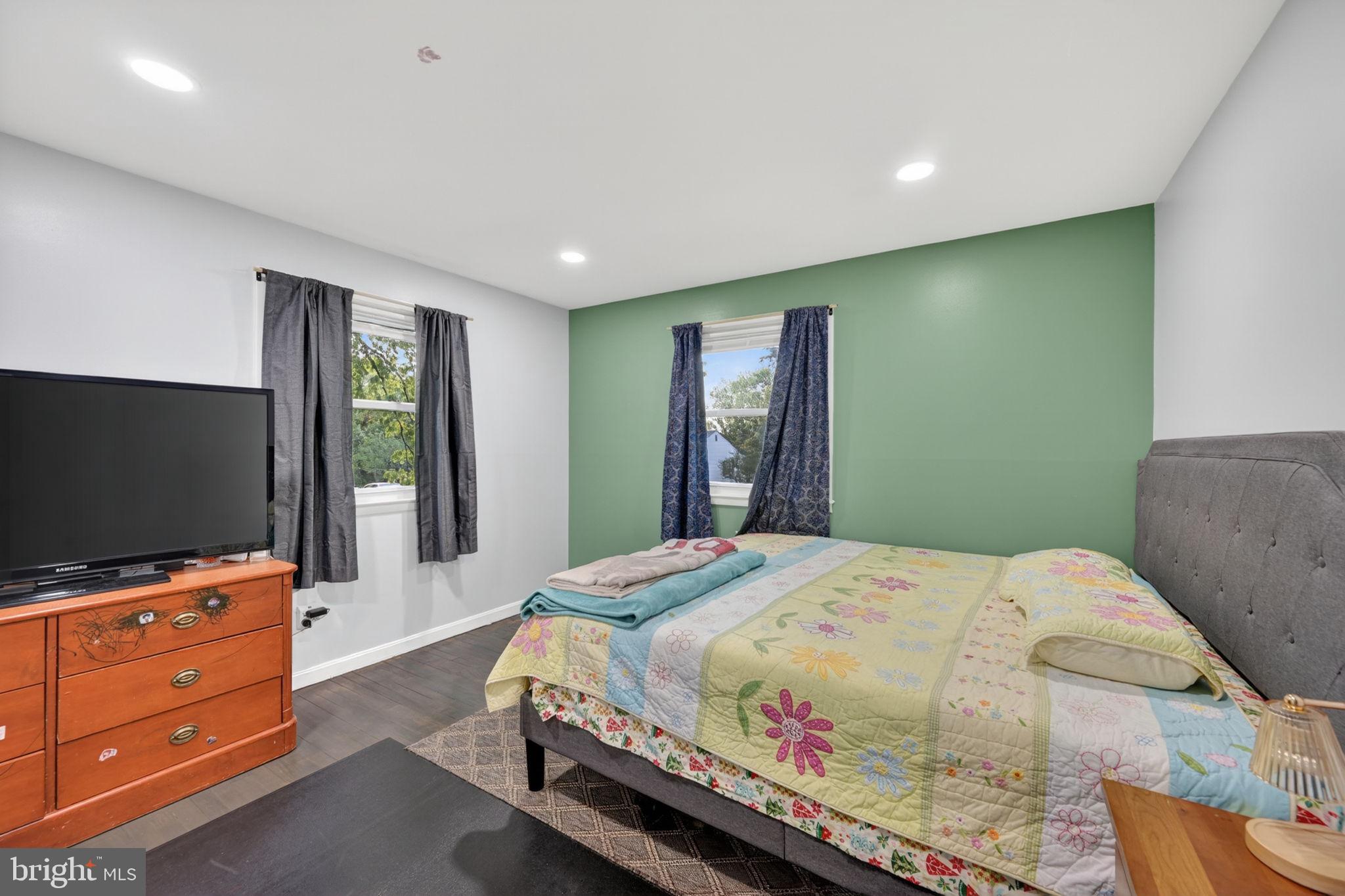 5809 Park Road Baltimore, MD 21225 - Photo 14 of 44