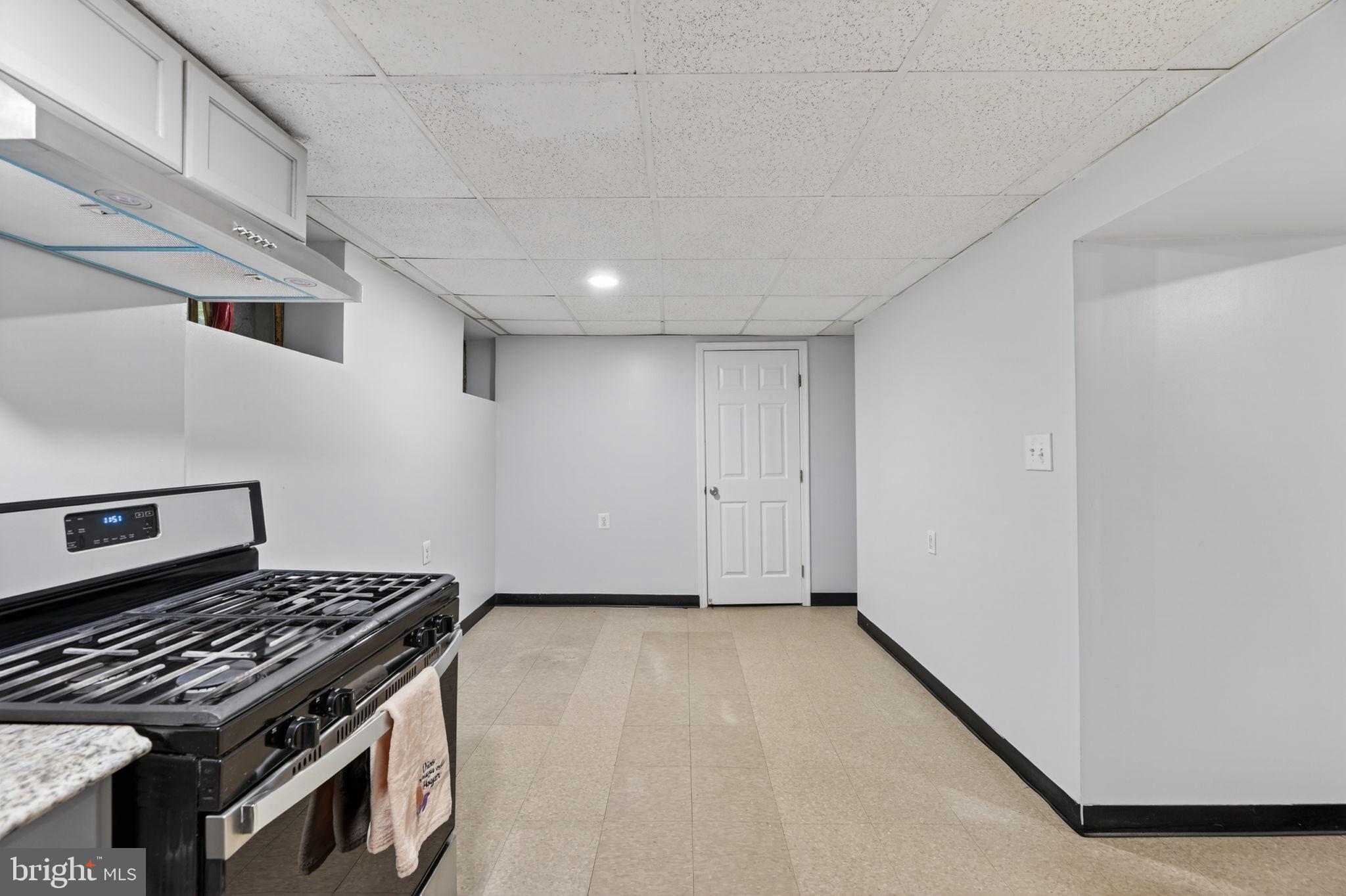 5809 Park Road Baltimore, MD 21225 - Photo 33 of 44