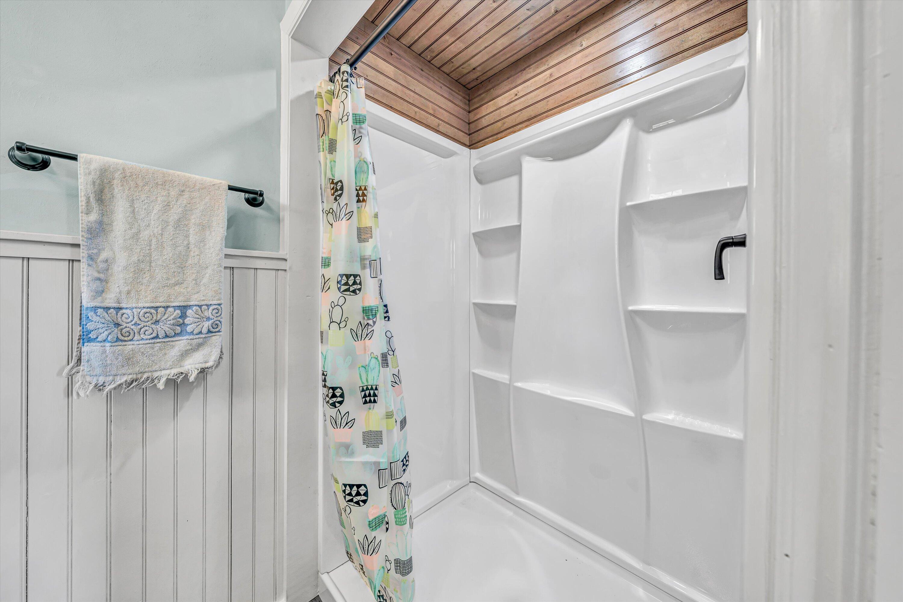 90 Campbellwood Road Boones Mill, VA 24065 - Photo 19 of 38 23-DSC00268