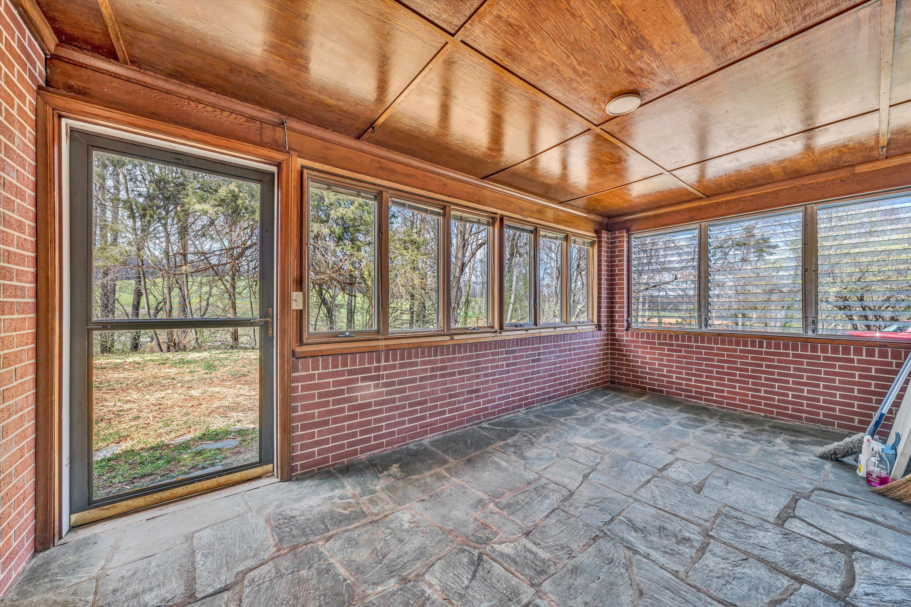 90 Campbellwood Road Boones Mill, VA 24065 - Photo 25 of 38 27-DSC00280