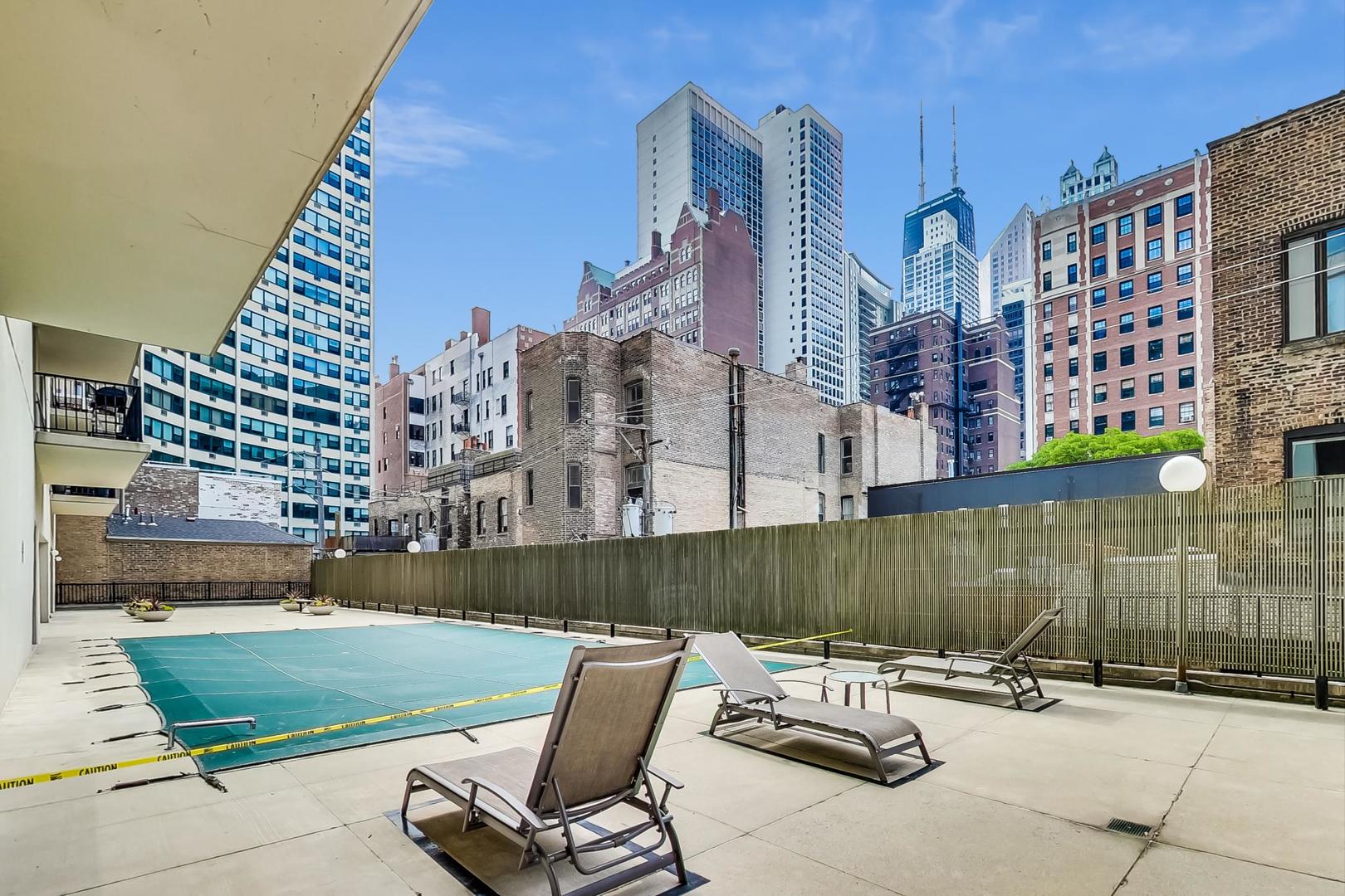 71 East Division Street, Unit 803 Chicago, IL 60611 - Photo 36 of 38