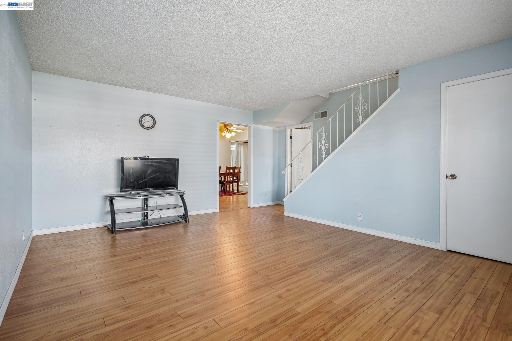 478 Ribier Court Manteca, CA 95336 - Photo 6 of 30 Gallery Image 6