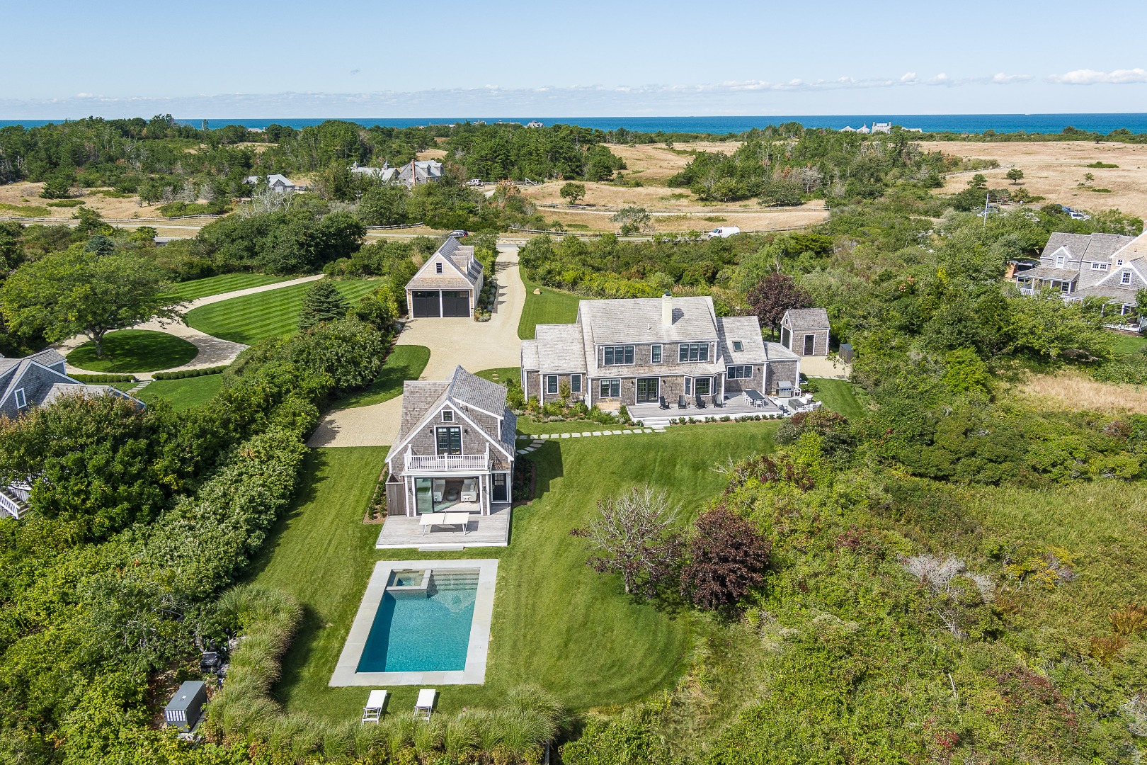 174 Cliff Road Nantucket, MA 02554 - Photo 2 of 34