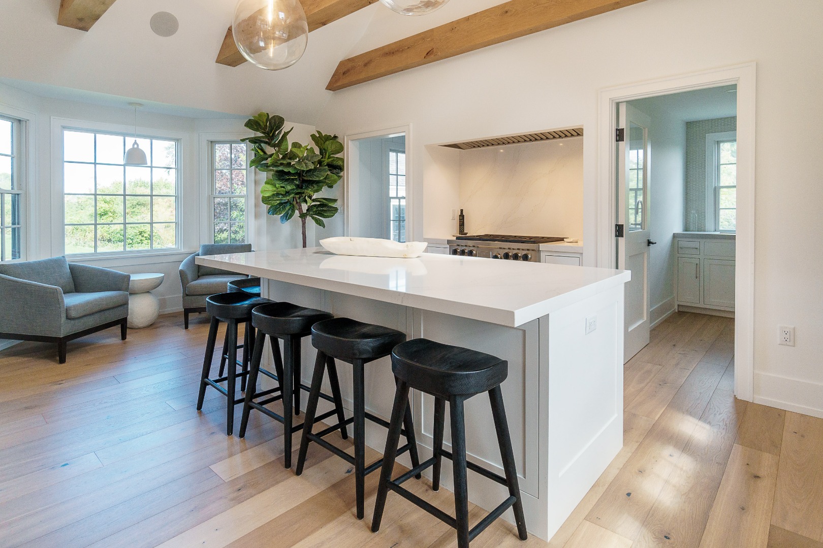 174 Cliff Road Nantucket, MA 02554 - Photo 7 of 34