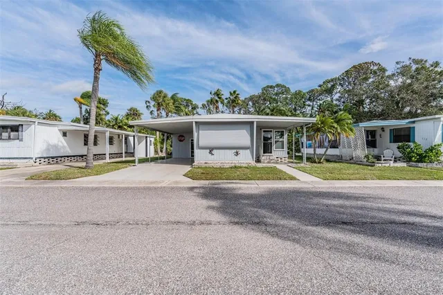 $175,000 | 605 Michigan Boulevard, Unit 118, Dunedin, FL 34698