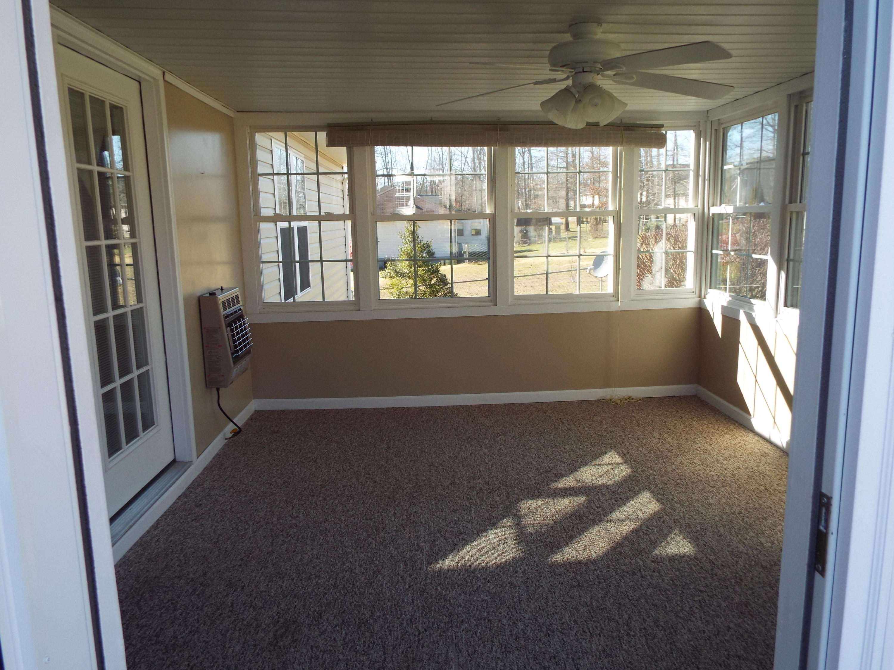 6017 Osage Road Crossville, TN 38572 - Photo 6 of 25 DSCF1522