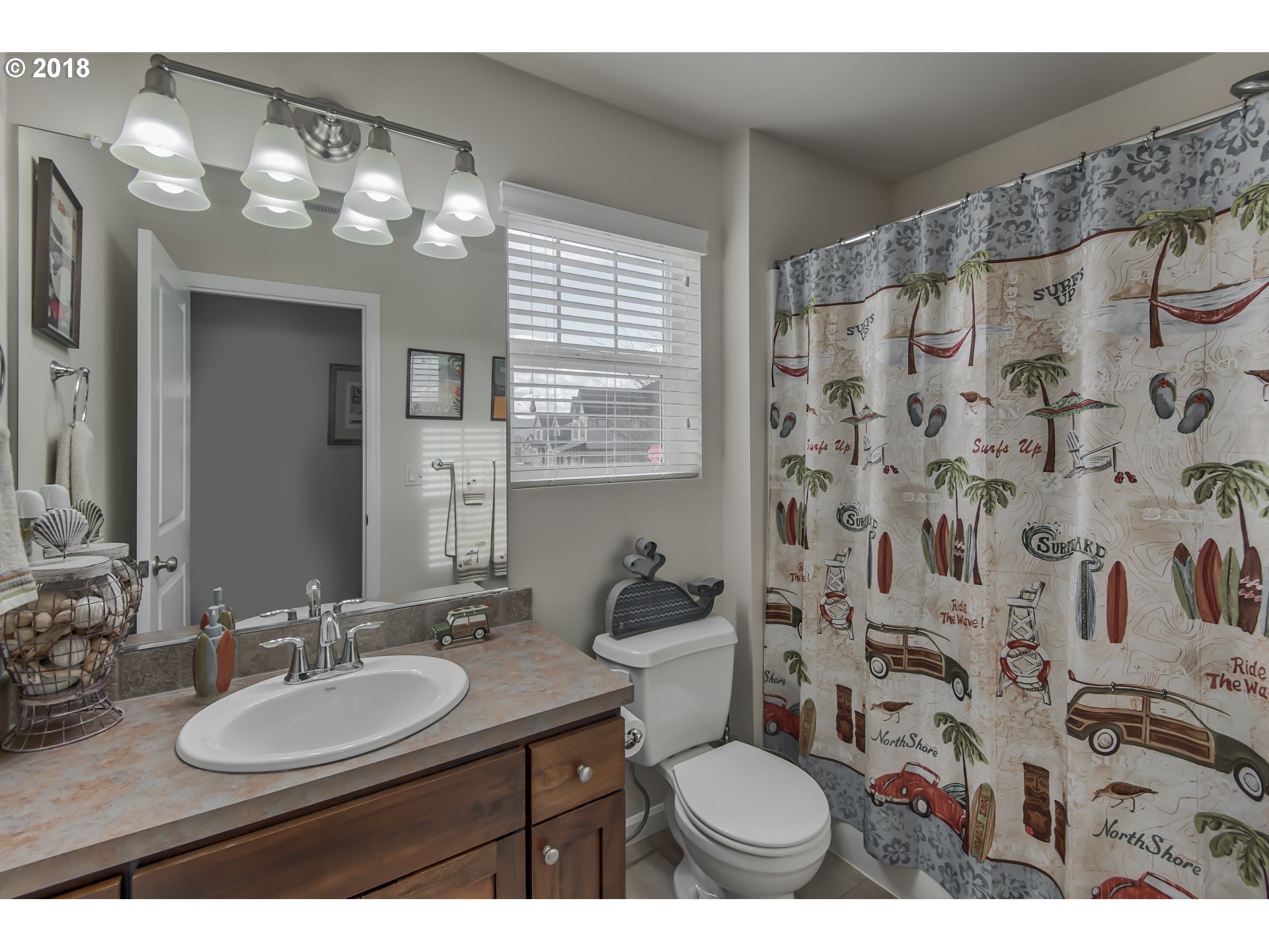1055 Goff Road Forest Grove, OR 97116 - Photo 14 of 32 Bathroom