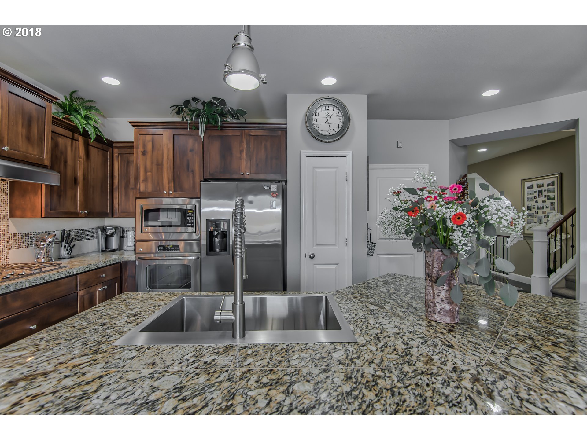 1055 Goff Road Forest Grove, OR 97116 - Photo 9 of 32 Kitchen