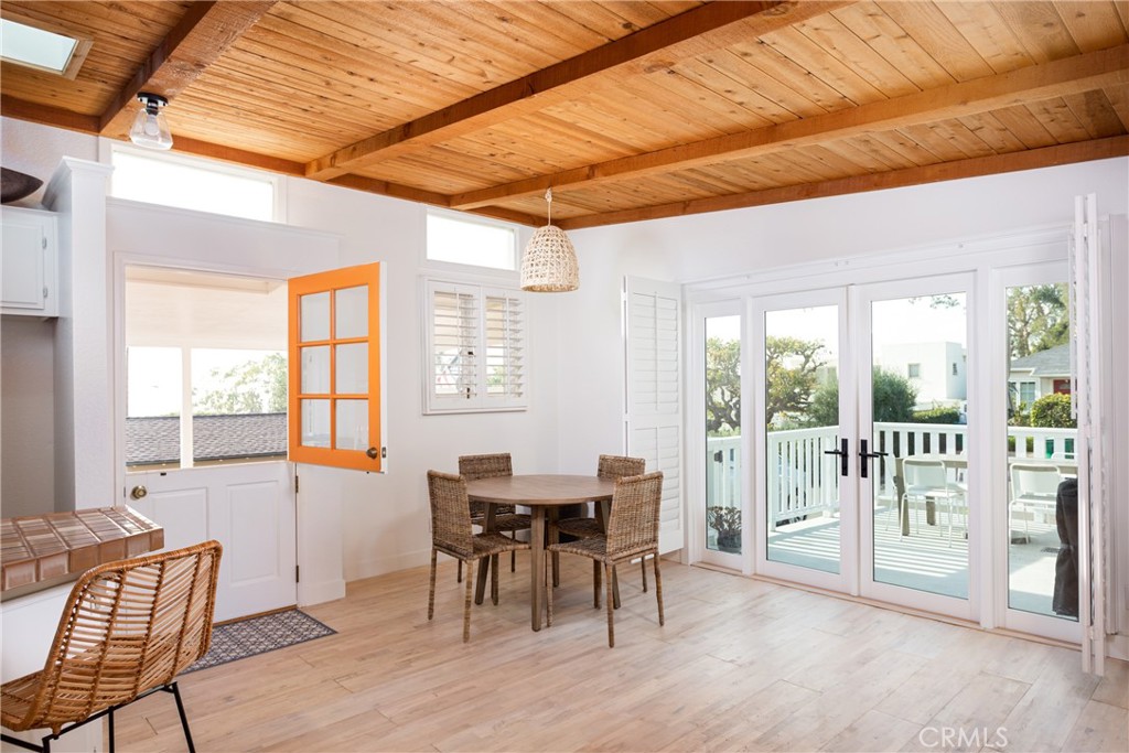 363 Ruby Street Laguna Beach, CA 92651 - Photo 6 of 22