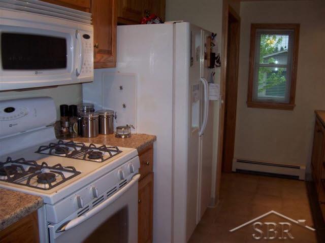 2308 East Brooks Road Midland, MI 48640 - Photo 15 of 16 20036146-14.JPG