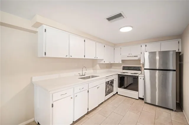 $1,500 | 11241 Snyder Avenue, Port Richey, FL 34668