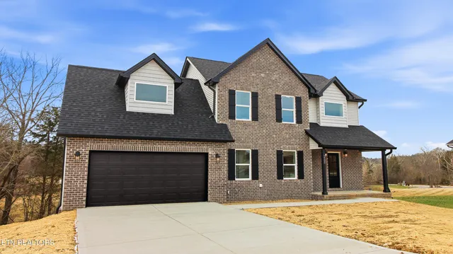 $525,000 | 7705 Fox Valley Lane, Knoxville, TN 37938