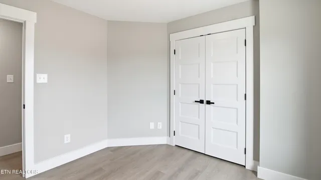 $525,000 | 7705 Fox Valley Lane, Knoxville, TN 37938