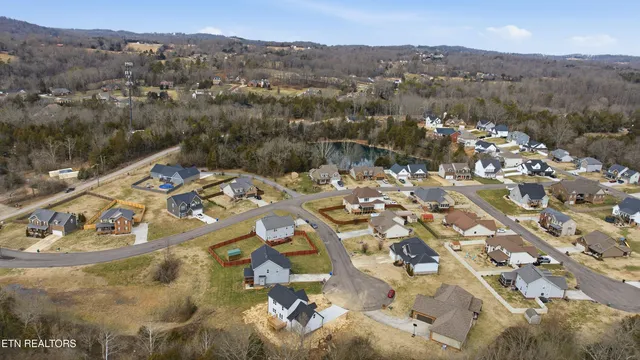 $525,000 | 7705 Fox Valley Lane, Knoxville, TN 37938