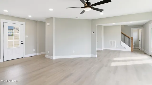 $525,000 | 7705 Fox Valley Lane, Knoxville, TN 37938