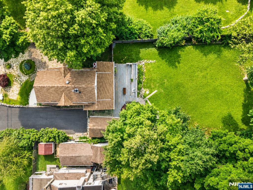 20 Shawnee Road Hopatcong, NJ 07843 - Photo 42 of 46 Gallery Image 42