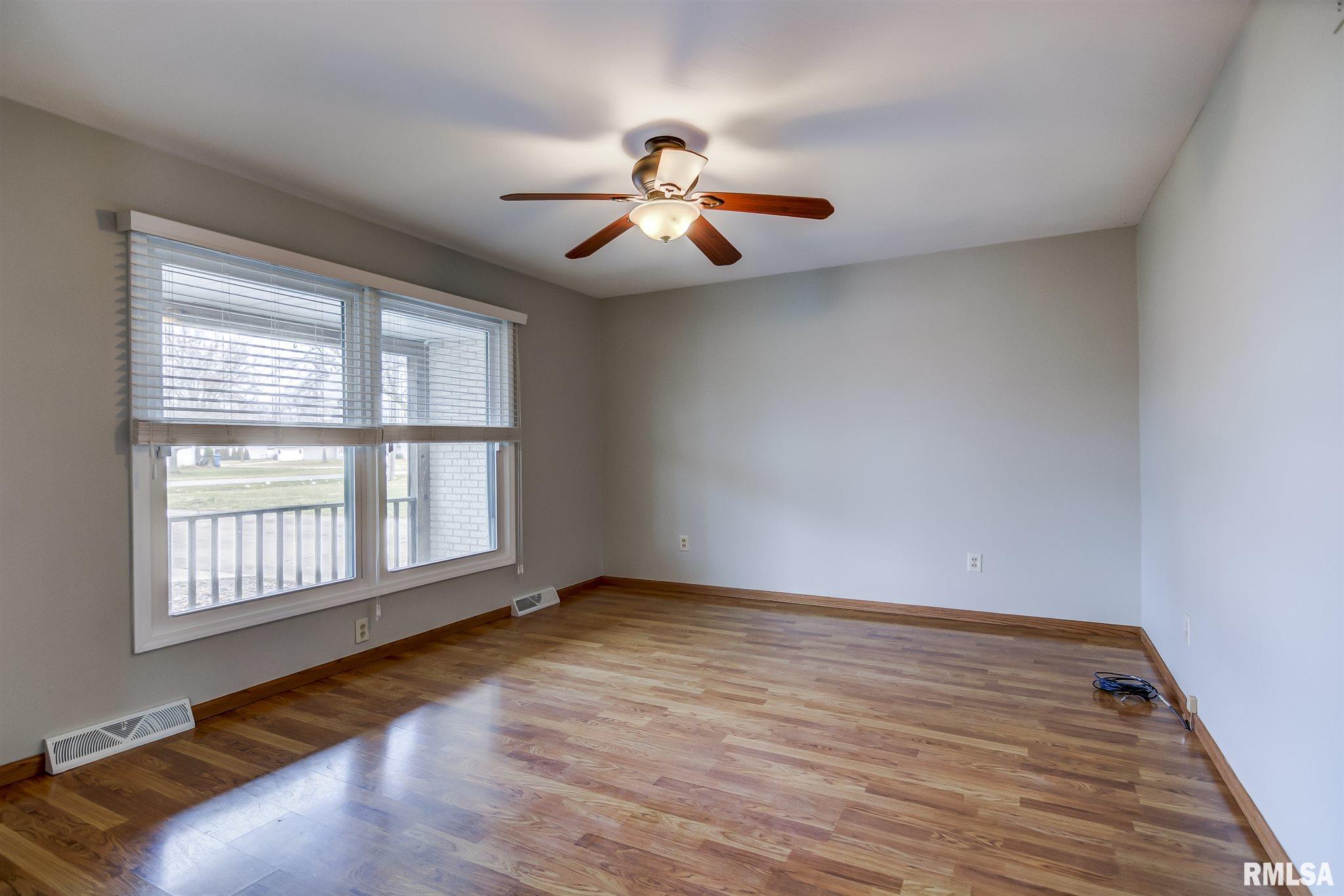 890 Gabriel Road Springfield, IL 62712 - Photo 20 of 42