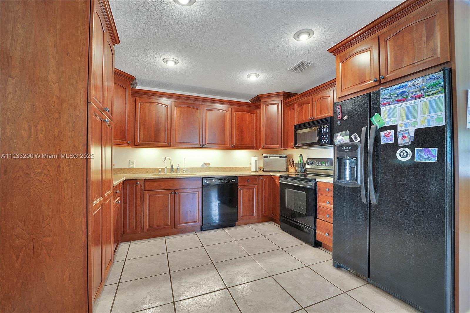 5030 Southwest 188th Avenue Southwest Ranches, FL 33332 - Photo 18 of 47 Gallery Image 18