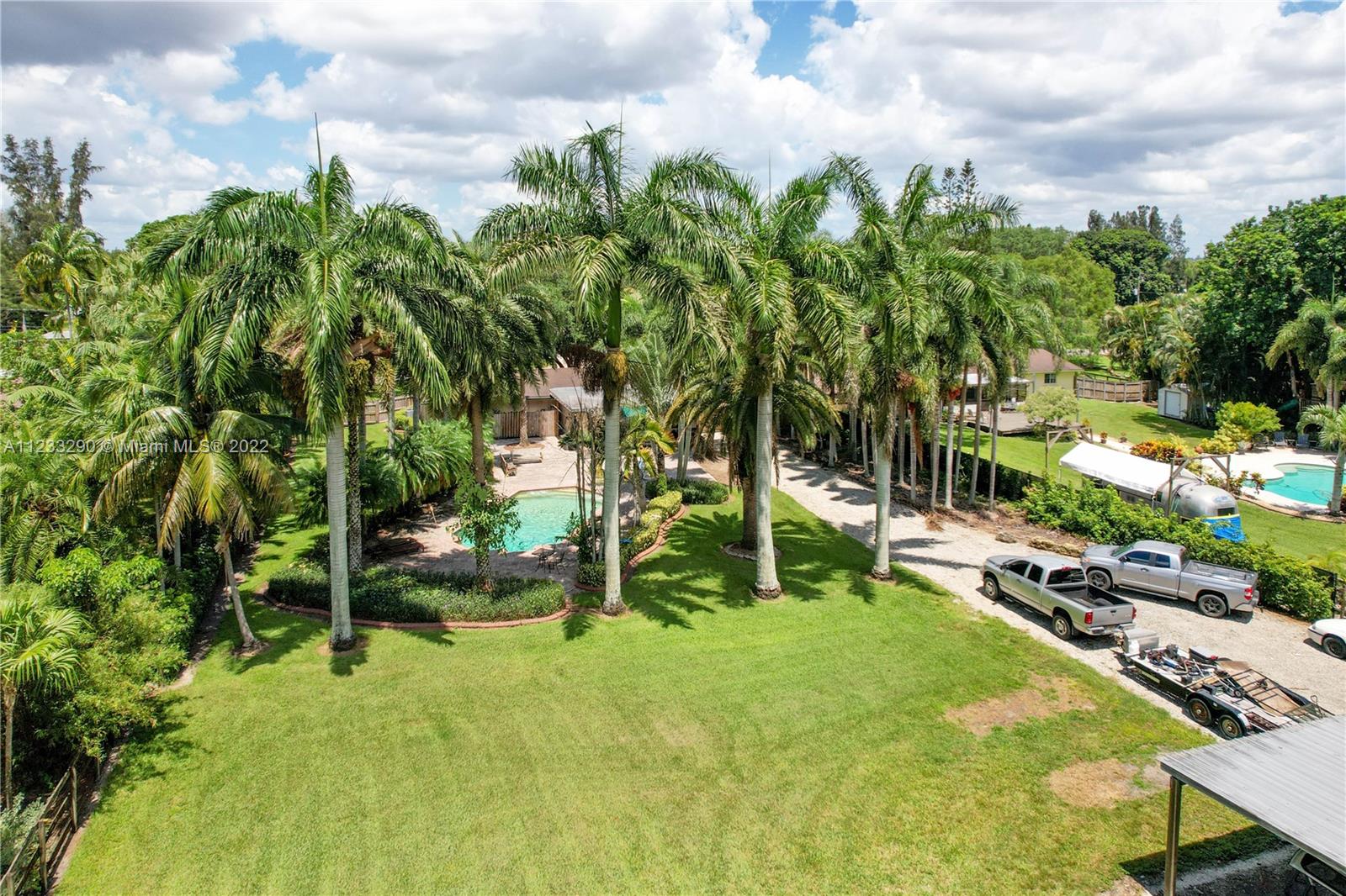 5030 Southwest 188th Avenue Southwest Ranches, FL 33332 - Photo 7 of 47 Gallery Image 7