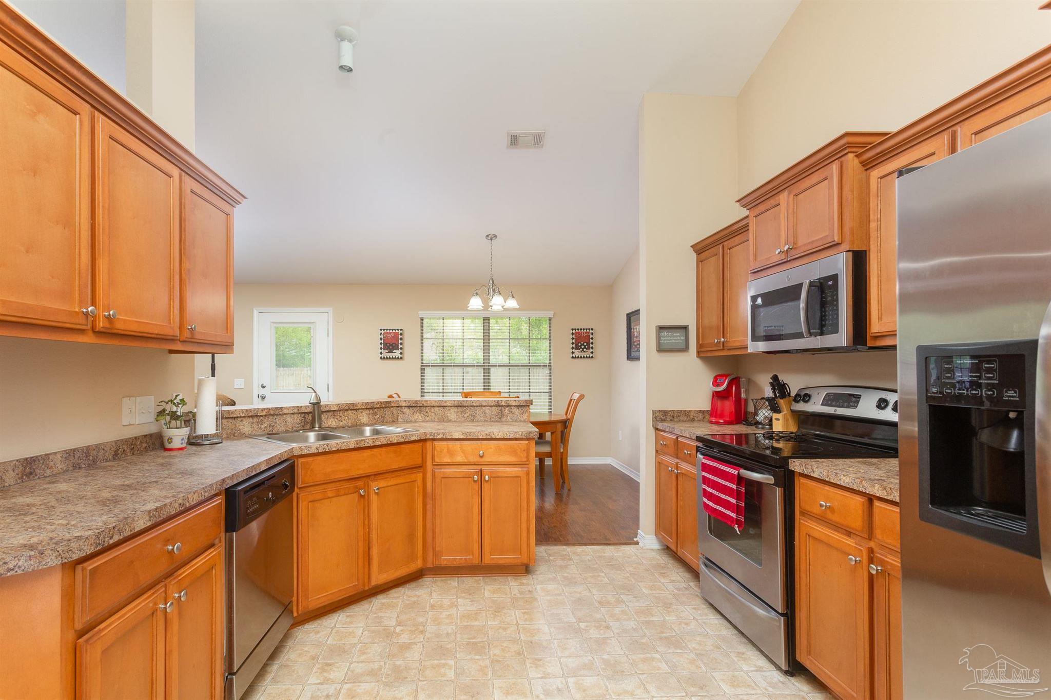 5686 Tucker Circle Pace, FL 32571 - Photo 11 of 34