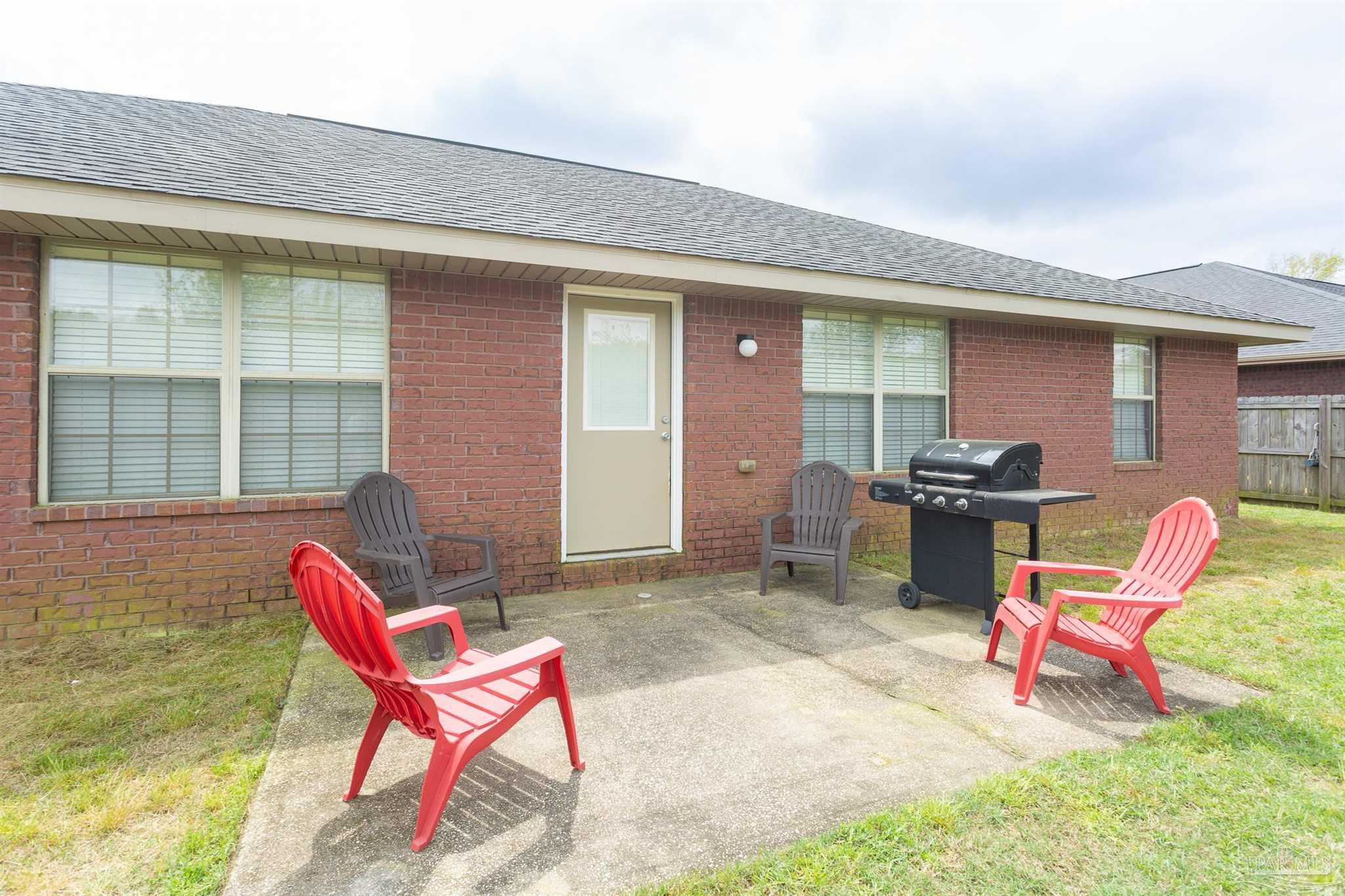 5686 Tucker Circle Pace, FL 32571 - Photo 27 of 34