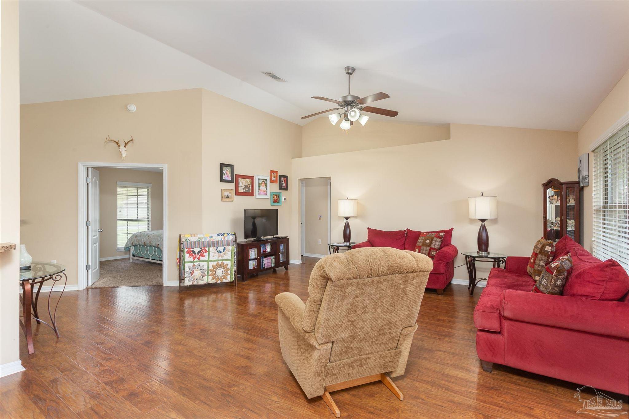 5686 Tucker Circle Pace, FL 32571 - Photo 9 of 34