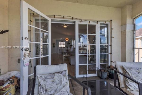 14817 Balgowan Road, Unit 2015 Miami Lakes, FL 33016 - Photo 24 of 39 a room with closet