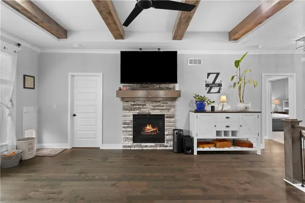 $499,900 | 1102 Northwest Aspen Court, Grain Valley, MO 64029