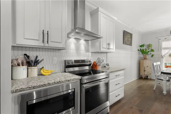 $499,900 | 1102 Northwest Aspen Court, Grain Valley, MO 64029