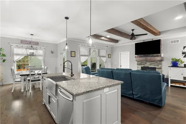 $499,900 | 1102 Northwest Aspen Court, Grain Valley, MO 64029